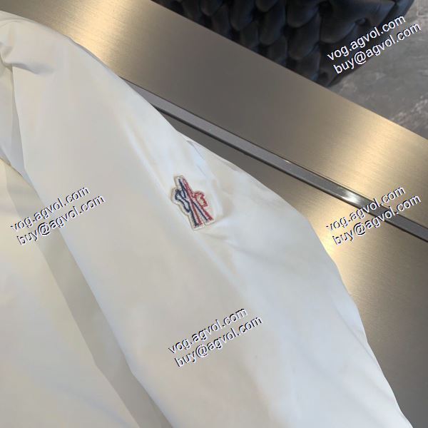 モンクレール MONCLERブランド 偽物 通販 風も通さない 2色可選 最安値に挑戦 2020秋冬 ダウンジャケット 