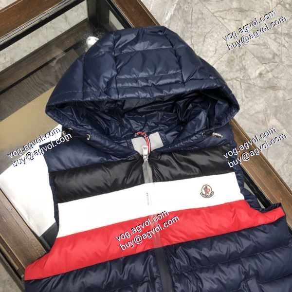 ダウンフェザーを使用した  3色可選 2020秋冬 海外セレブ愛用 ダウンジャケット モンクレール MONCLERスーパーコピー