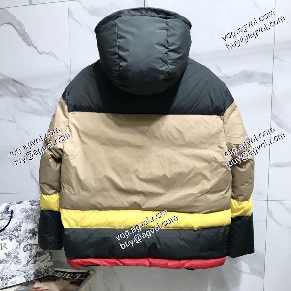 超目玉 2020秋冬 ダウンジャケット 厳しい寒さに耐える モンクレール MONCLERブランド 偽物 通販