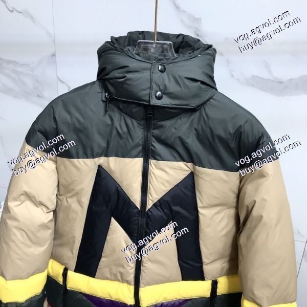 超目玉 2020秋冬 ダウンジャケット 厳しい寒さに耐える モンクレール MONCLERブランド 偽物 通販