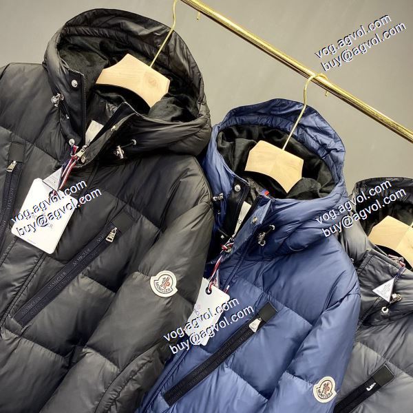3色可選 海外セレブ愛用 2020秋冬 ダウンジャケット 光沢のある モンクレール MONCLERブランドスーパーコピー
