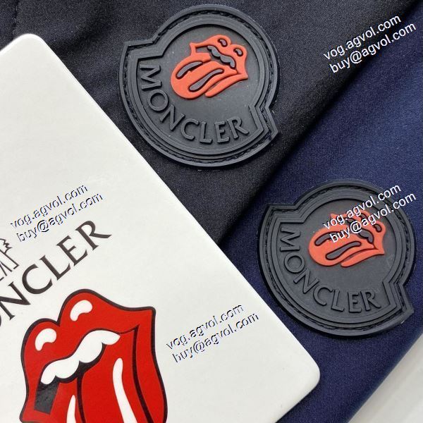 2020秋冬 ワンランク上のアウターウエア モンクレール MONCLERブランドコピー スタイリッシュな印象 2色可選 ダウンジャケット 