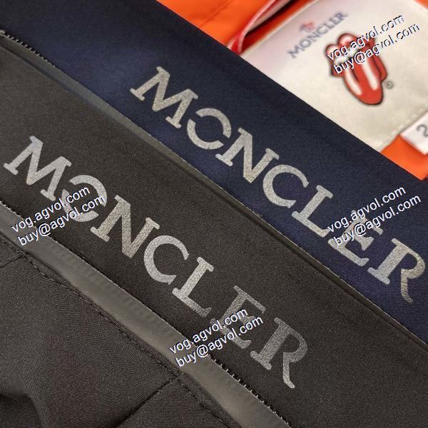 2020秋冬 ワンランク上のアウターウエア モンクレール MONCLERブランドコピー スタイリッシュな印象 2色可選 ダウンジャケット 