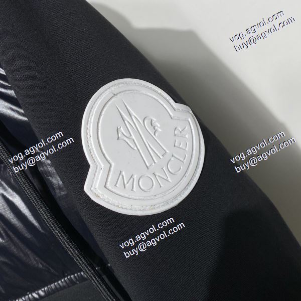 高級感ある 2020秋冬 モンクレール MONCLERブランド 偽物 通販  ダウンジャケット ふわふわな感触 