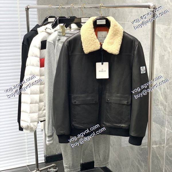 スタイリッシュな印象  モンクレール MONCLERコピーブランド 超美シルエット 2020秋冬 ダウンジャケット