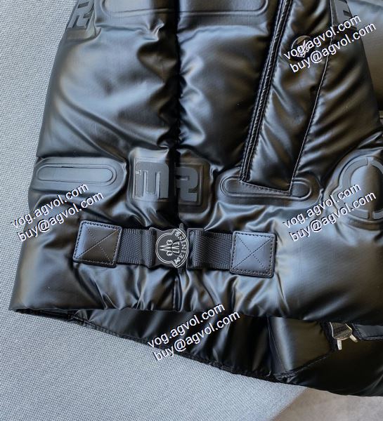 ファション性の高い 2色可選 高級感ある 2020秋冬 ダウンジャケット モンクレール MONCLERスーパーコピー