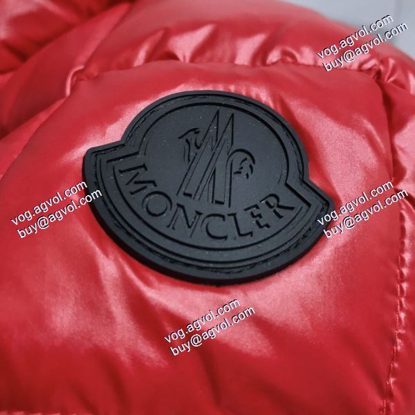 厳しい寒さに耐える モンクレール MONCLERブランド 偽物 通販 存在感のある 2020秋冬 ダウンジャケット 