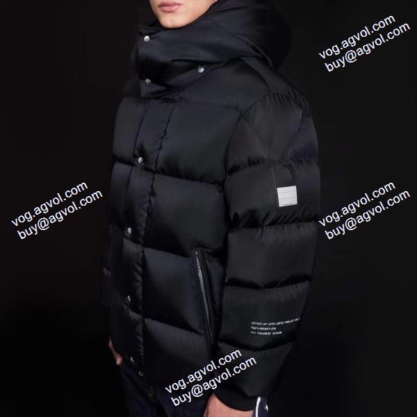 希少価値大！ モンクレール MONCLERブランド コピー 2020秋冬 防風性に優れ カジュアルファッションダウンジャケット 