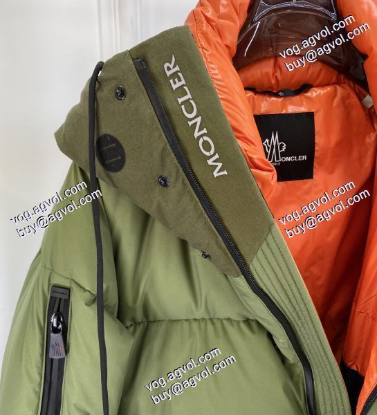 ダウンジャケット MONCLER モンクレール ブランドスーパーコピー 大絶賛の履き心地! 2020秋冬 厳しい寒さに耐える