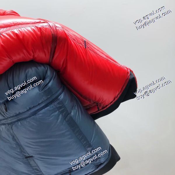 大好評 モンクレール MONCLER 2020秋冬 肌触り柔らかく モンクレールブランド 偽物 通販 GRAIG GREEN連名の帽子パーカーコート 2色可選