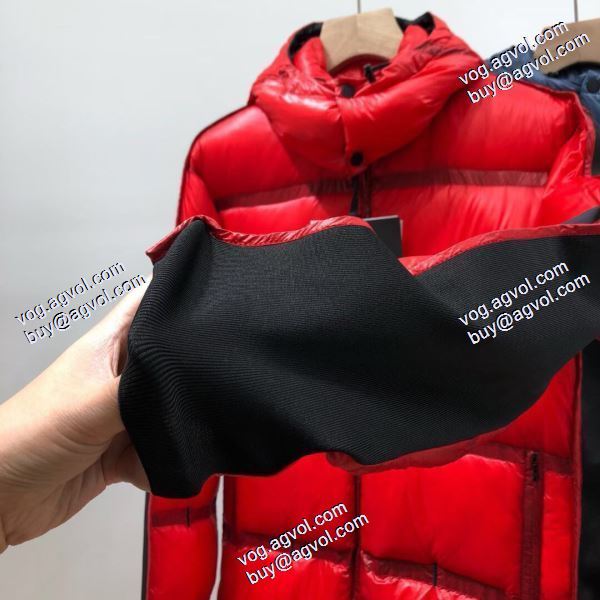大好評 モンクレール MONCLER 2020秋冬 肌触り柔らかく モンクレールブランド 偽物 通販 GRAIG GREEN連名の帽子パーカーコート 2色可選