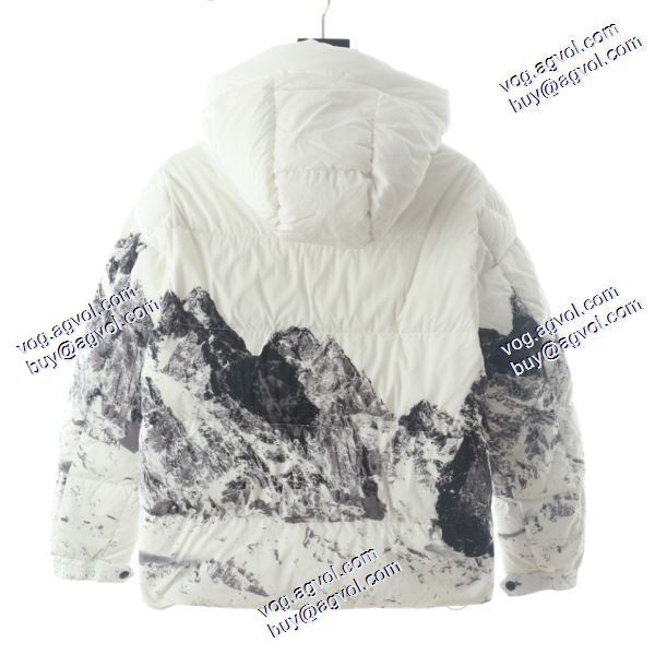 抜群の雰囲気が作れる! モンクレール MONCLER 軽くて暖かい 2020秋冬 MONCLERブランド コピー 雪山ダウンジャケットChbeton男性羽毛ジャケット