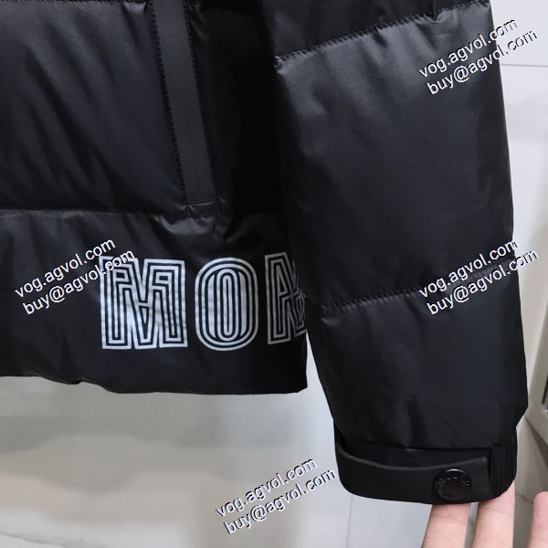 大人気☆NEW!! MONCLER偽物ブランド ダウンジャケット モンクレール MONCLER 2020秋冬