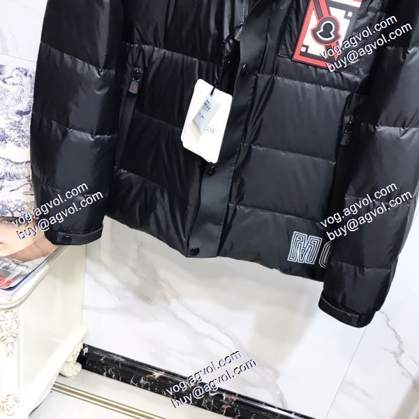 大人気☆NEW!! MONCLER偽物ブランド ダウンジャケット モンクレール MONCLER 2020秋冬