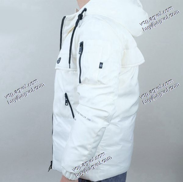 秋の定番 モンクレール MONCLER 2020秋冬 モンクレールブランド コピー ダウンジャケット 2色可選