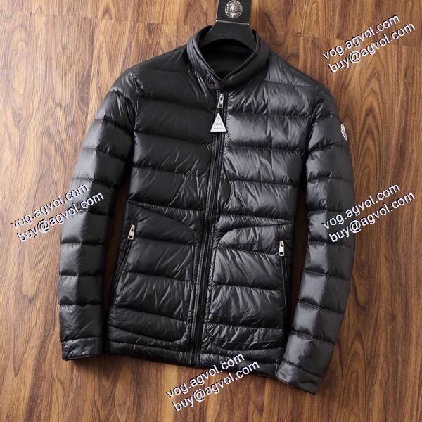 撥水加工の施された モンクレール MONCLER 大人のおしゃれに 2020秋冬 ダウンジャケット モンクレールコピー ブランド 3色可選
