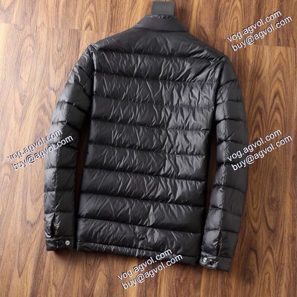 撥水加工の施された モンクレール MONCLER 大人のおしゃれに 2020秋冬 ダウンジャケット モンクレールコピー ブランド 3色可選