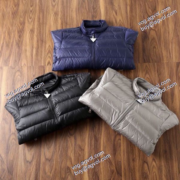 撥水加工の施された モンクレール MONCLER 大人のおしゃれに 2020秋冬 ダウンジャケット モンクレールコピー ブランド 3色可選