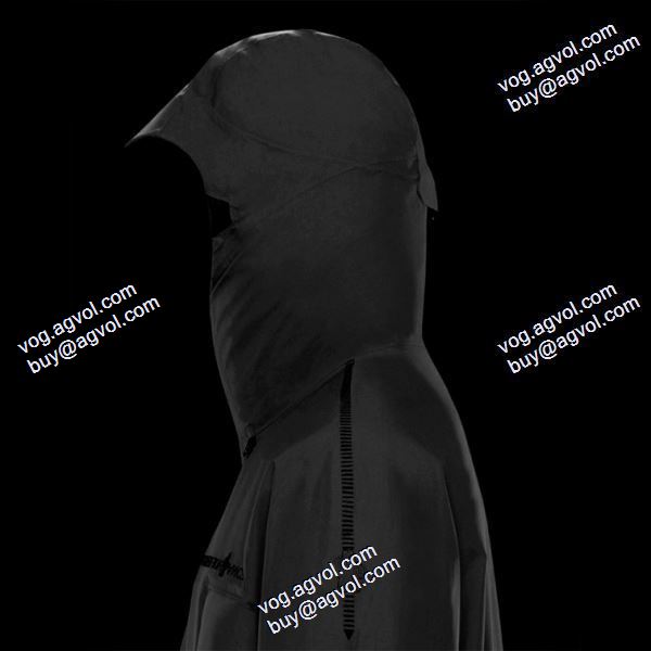 人気が爆発 撥水、透湿機能があり モンクレールブランド 偽物 通販 モンクレール MONCLER 2020秋冬 ダウンジャケット