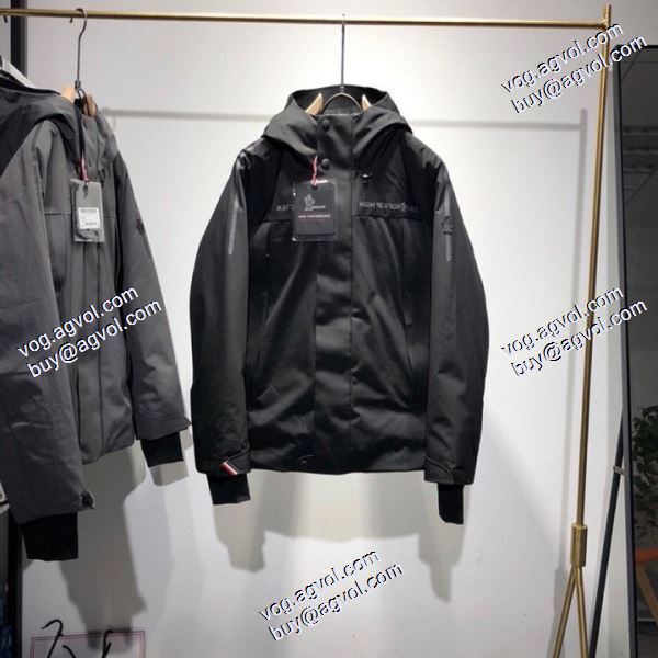 人気が爆発 撥水、透湿機能があり モンクレールブランド 偽物 通販 モンクレール MONCLER 2020秋冬 ダウンジャケット