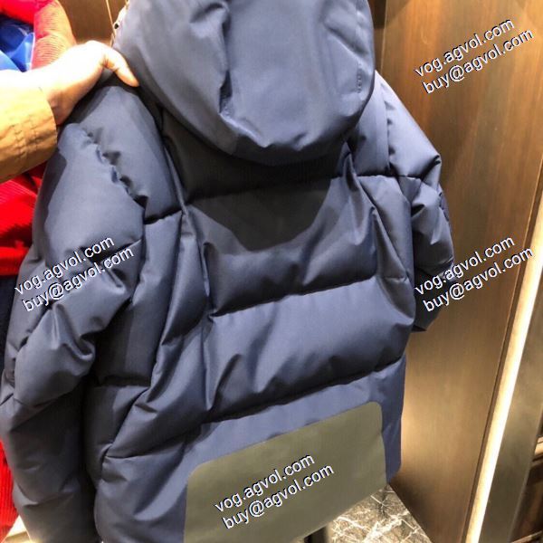 モンクレール MONCLER 欧米韓流 2020秋冬 モンクレールコピーブランド アウトドアスキー機能帽子ジャケットダウンジャケット ダウンジャケット 2色可選