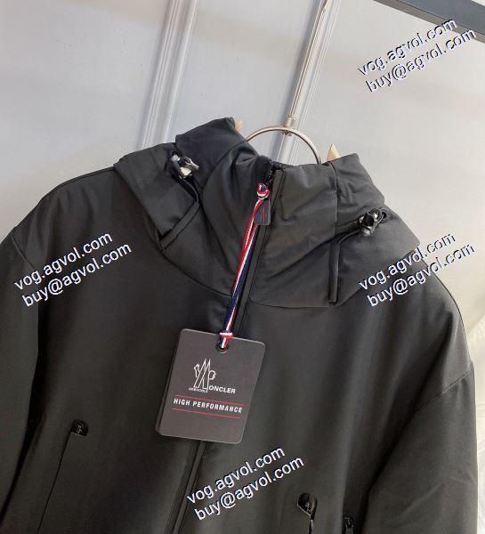 高品質 モンクレール MONCLERスーパーコピー 絶大な人気を誇る 2020秋冬 ダウンジャケット 3色可選