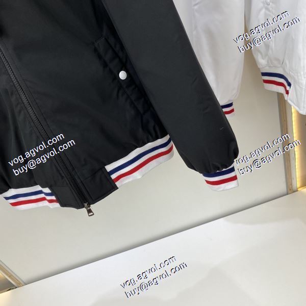 ダウンジャケット モンクレール MONCLER 軽便で保温できる MONCLERコピー ブランド ずっと人気? 2020秋冬 2色可選