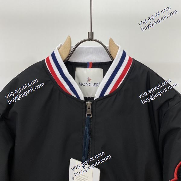 ダウンジャケット モンクレール MONCLER 軽便で保温できる MONCLERコピー ブランド ずっと人気? 2020秋冬 2色可選