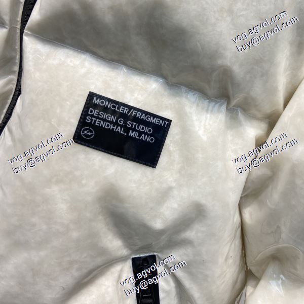 MONCLERブランド 偽物 通販 魅惑 モンクレール MONCLER 2020秋冬 透明ダウンジャケット