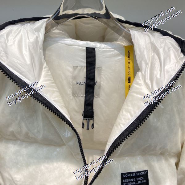 MONCLERブランド 偽物 通販 魅惑 モンクレール MONCLER 2020秋冬 透明ダウンジャケット