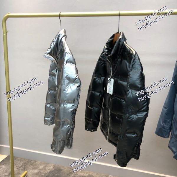 存在感のある モンクレール MONCLER 2020秋冬 MONCLERスーパーコピー 激安 Moncler秋冬ENRICKシリーズダウンジャケット 2色可選