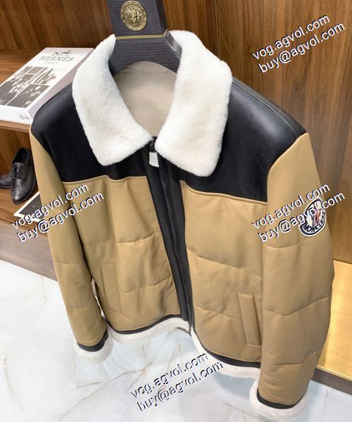 モデル大絶賛? モンクレール MONCLER 2020秋冬 N品  MONCLER偽物ブランド 革ジャンパー 男性用ファー一体ダウンジャケット