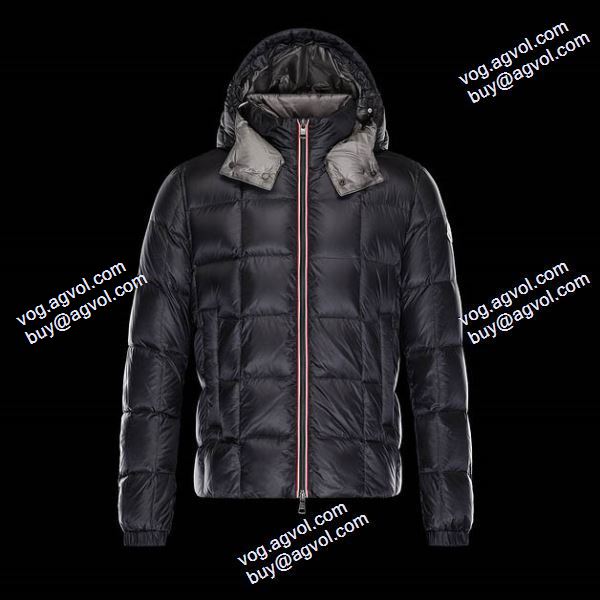 モンクレールコピー 防寒具としての機能もバッチリ MONCLER 2020秋冬 大人気☆NEW!! ダウンジャケット