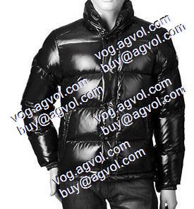 2020秋冬 ◆モデル愛用◆  モンクレール MONCLER ダウンジャケット MONCLERブランド 偽物 通販