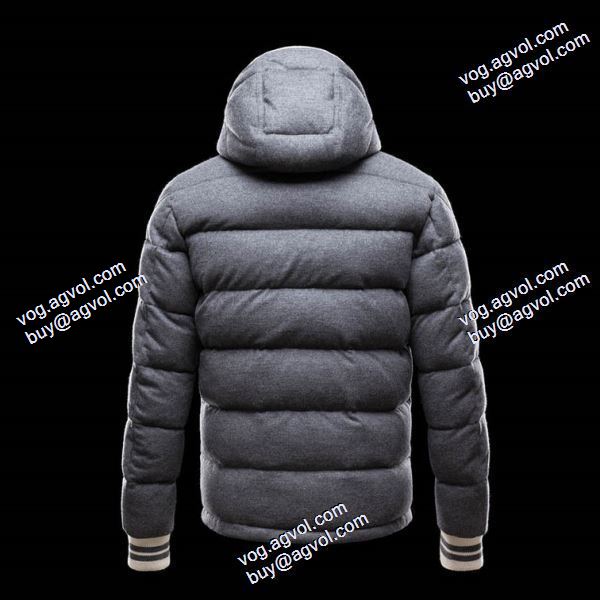 モンクレール MONCLER 2020秋冬 一味違うケーブル編みが魅力満点 ダウンジャケット MONCLERスーパーコピー