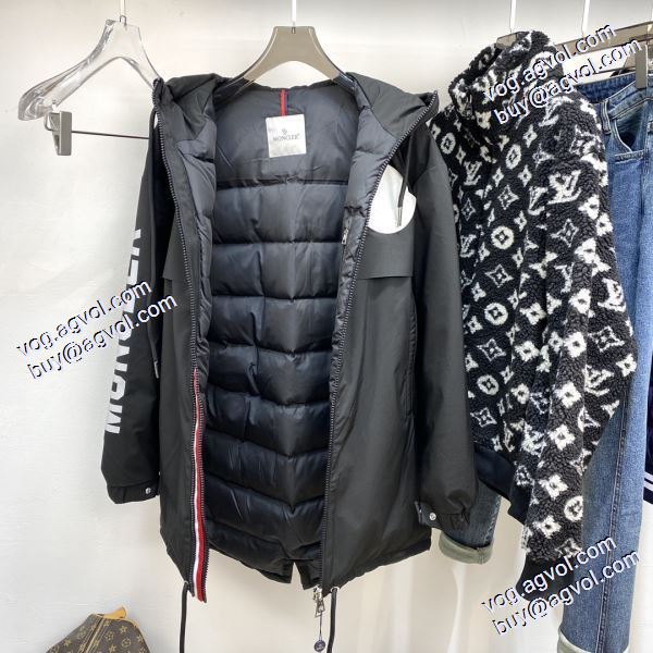 2020秋冬 ダウンジャケット 派手 モンクレール MONCLERコピーブランド
