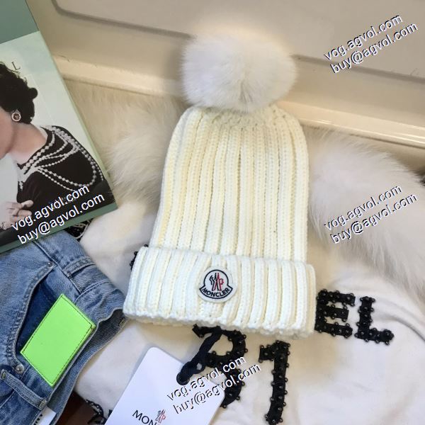 モンクレールコピー MONCLER 2020 高評価の人気品 ブランド ニット帽 多色選択可
