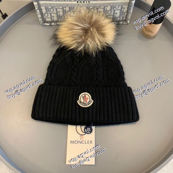 6色可選 モンクレールスーパーコピー 激安 モンクレール MONCLER 2020秋冬 肌触りの気持ちい? ニット帽