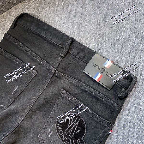 デニムパンツ 2020秋冬 スタイリッシュな印象 モンクレール MONCLERブランドスーパーコピー