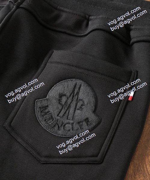 2020秋冬 モンクレール MONCLERブランドコピー 綺麗に決まるフォルム！ スエットパンツ 