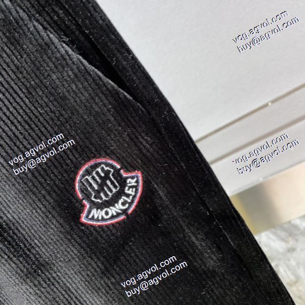 モンクレール MONCLER 大絶賛！ 2020秋冬 スエットパンツ モンクレールスーパーコピー 着心地がよい 強く勧める