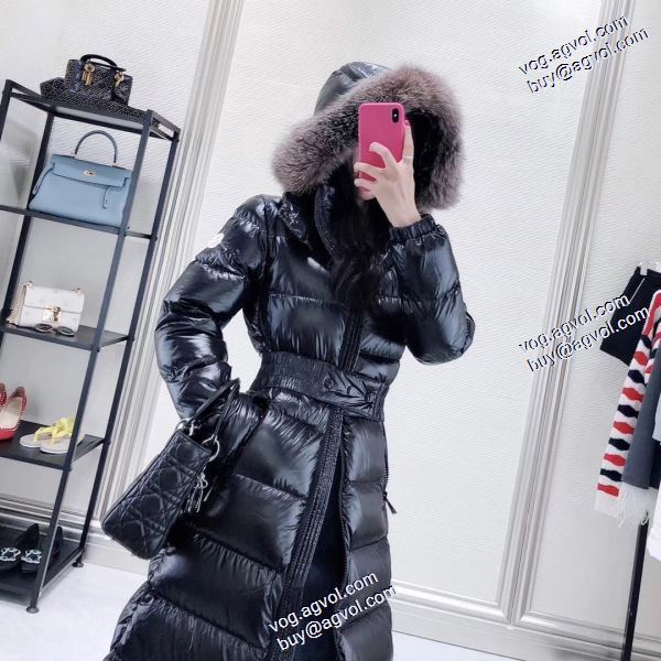 MONCLERブランド コピー 2色可選 高級感ある 2020AW ダウンジャケット 長く愛用できる