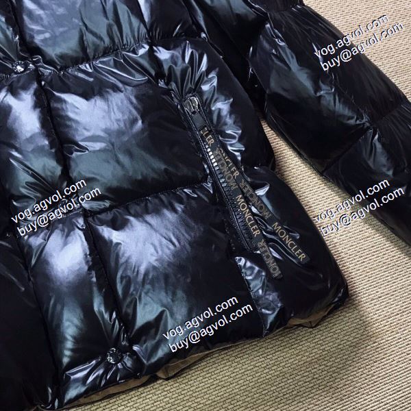 寒さに打ち勝つ  ダウンジャケット 2色可選 2020秋冬 モンクレール MONCLERブランドコピー 最安値に挑戦
