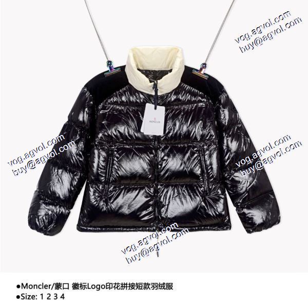ダウンジャケット 防寒具としての機能もバッチリ 2020秋冬 モンクレール MONCLERブランド コピー 高級感ある