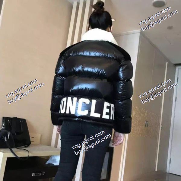 ダウンジャケット 防寒具としての機能もバッチリ 2020秋冬 モンクレール MONCLERブランド コピー 高級感ある