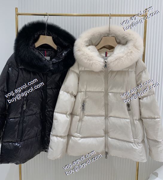 モンクレール MONCLER お洒落自在 2020秋冬 撥水性がある レディース ダウンジャケット 2色可選 MONCLERブランド コピー 子羊毛の帽子太空銀ダウンジャケット