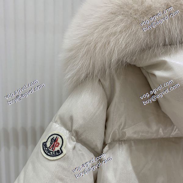 モンクレール MONCLER お洒落自在 2020秋冬 撥水性がある レディース ダウンジャケット 2色可選 MONCLERブランド コピー 子羊毛の帽子太空銀ダウンジャケット