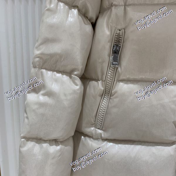 モンクレール MONCLER お洒落自在 2020秋冬 撥水性がある レディース ダウンジャケット 2色可選 MONCLERブランド コピー 子羊毛の帽子太空銀ダウンジャケット