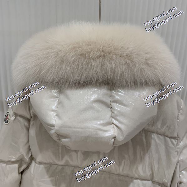 モンクレール MONCLER お洒落自在 2020秋冬 撥水性がある レディース ダウンジャケット 2色可選 MONCLERブランド コピー 子羊毛の帽子太空銀ダウンジャケット