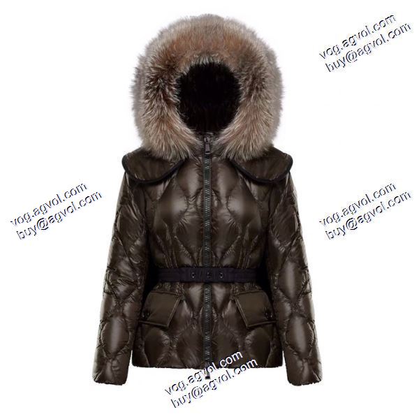 2020秋冬 海外セレブ定番愛用 MONCLERブランド 偽物 通販 MONCLER CAUVERY レディース ダウンジャケット